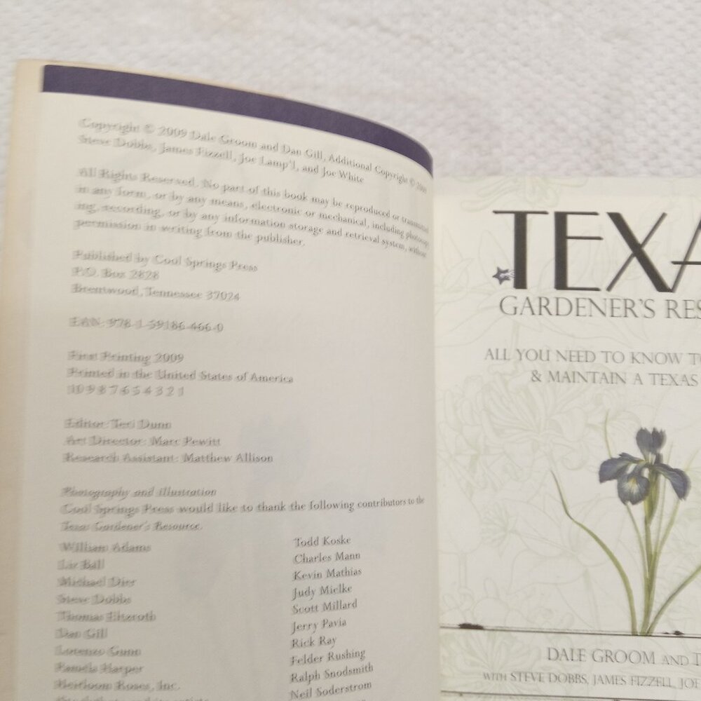 Texas Gardener's Resource By Dale Groom and Dan Gill Garden Book SKU A - Picture 3 of 6
